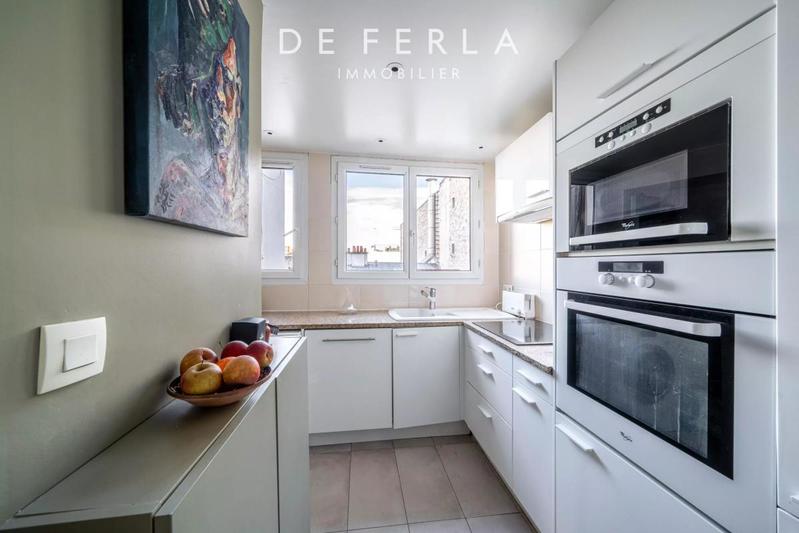 Appartement - 100 m² - 5 pièces