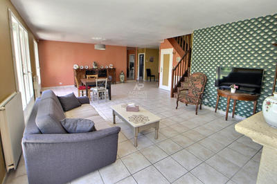 Maison - 165 m² - 7 pièces