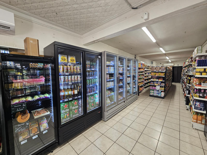 Fonds de commerce - Magasins - 79 m²