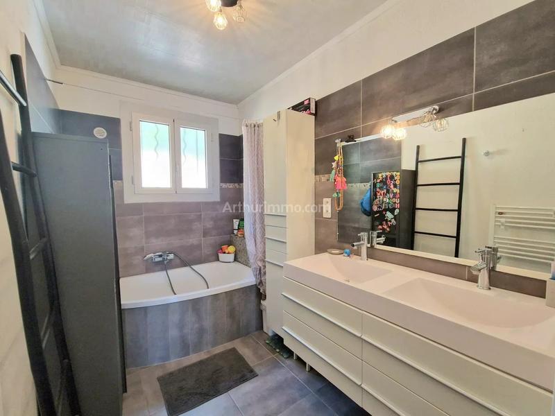 Maison - 139 m² - 6 pièces