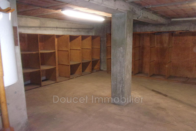 Local commercial - 425 m²