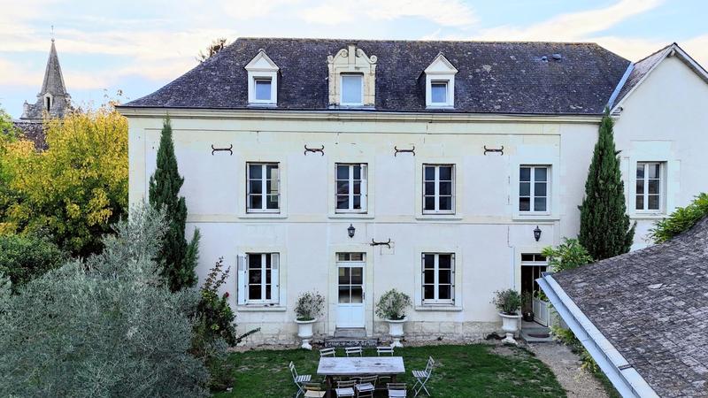 Maison de maîtres - 390 m² - 12 pièces