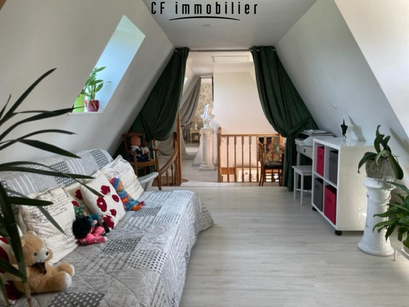 Maison - 99 m² - 4 pièces