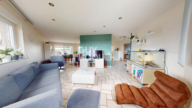 Maison - 161 m² - 6 pièces