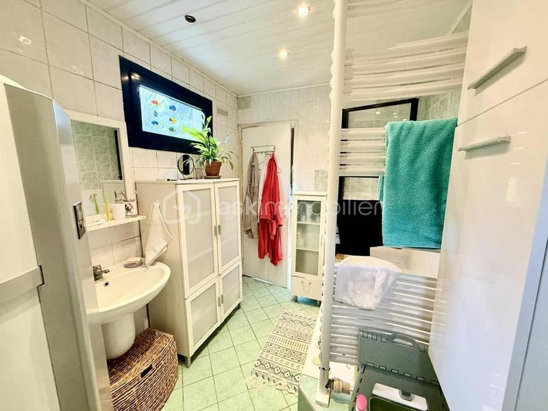 Maison - 77 m² - 5 pièces