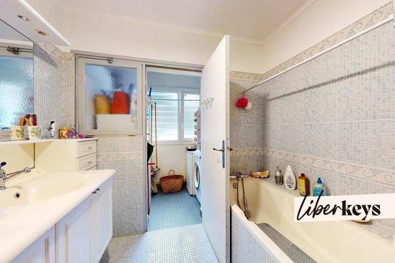 Appartement bourgeois - 100 m² - 4 pièces