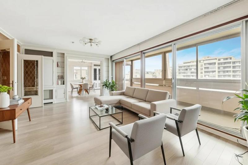 Appartement - 143 m² - 7 pièces