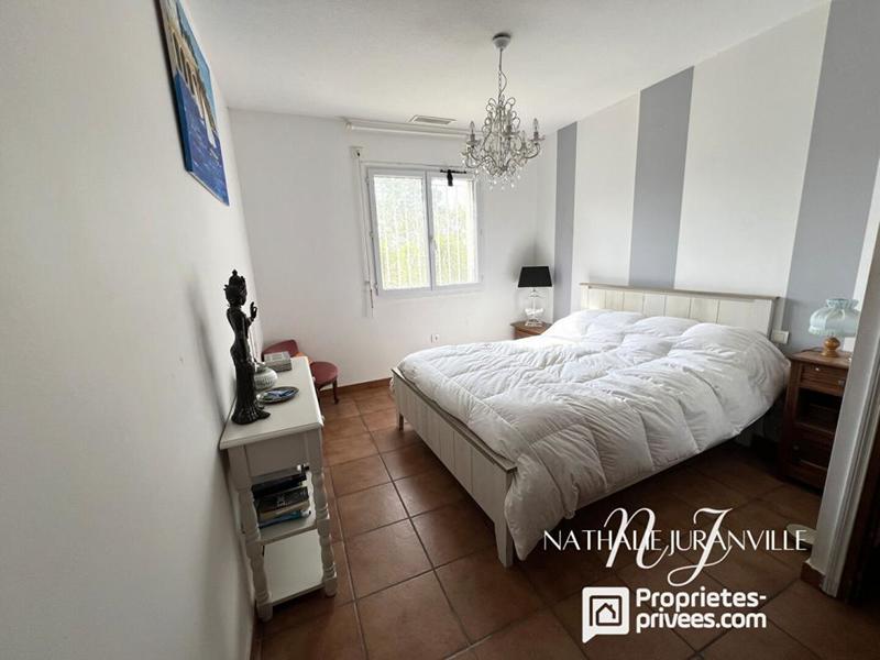 Villa - 207 m² - 7 pièces