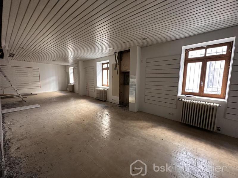 Immeuble - 200 m² - 8 pièces