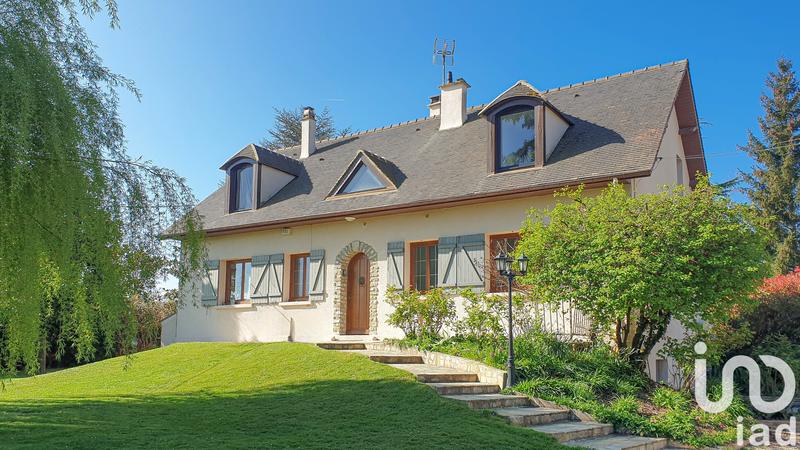 Maison - 172 m² - 8 pièces