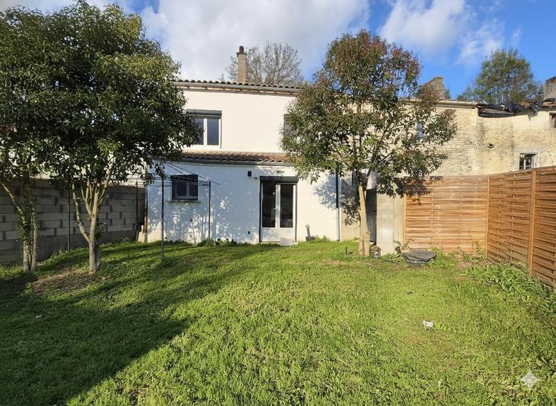 Maison - 75 m² - 3 pièces