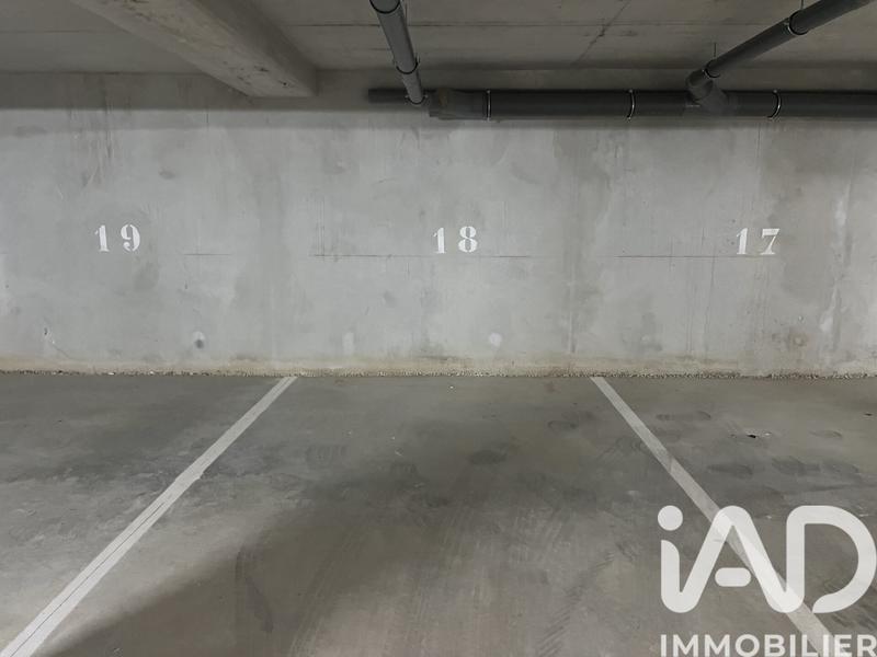 Parking - 18 m²