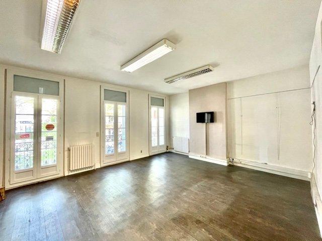 Appartement - 85 m² - 3 pièces