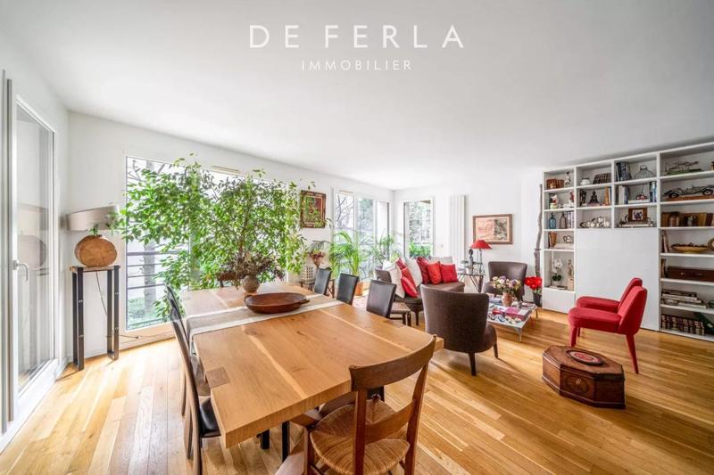 Appartement - 133 m² - 6 pièces