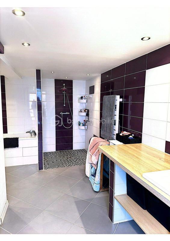 Maison - 110 m² - 4 pièces