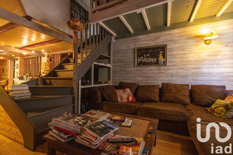 Maison - 200 m² - 6 pièces