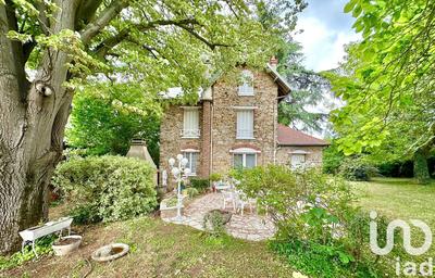 Maison - 147 m² - 7 pièces