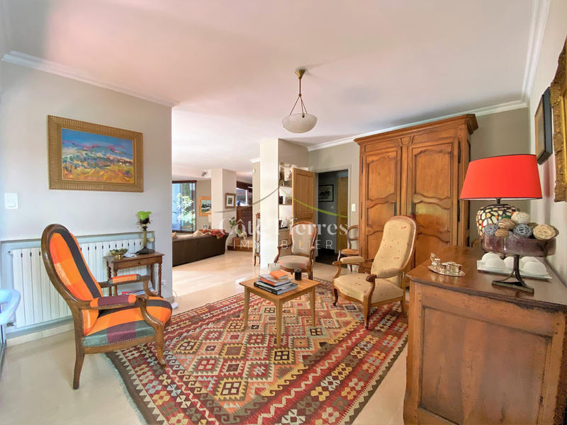 Villa - 189 m² - 5 pièces