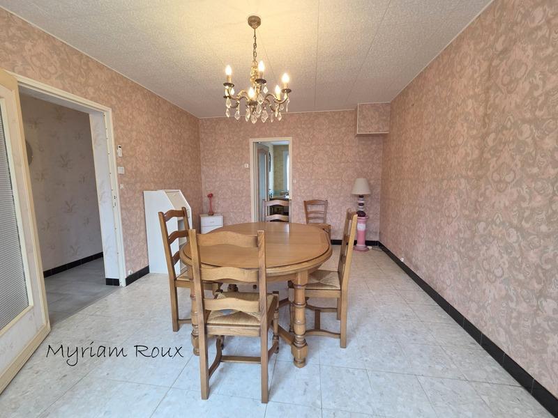 Maison - 95 m² - 4 pièces