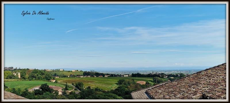 Maison - 326 m² - 6 pièces