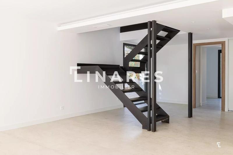 Maison - 160 m² - 5 pièces