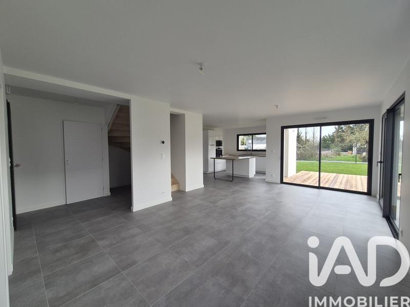 Maison - 120 m² - 5 pièces