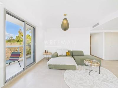 Appartement - 97 m² - 4 pièces