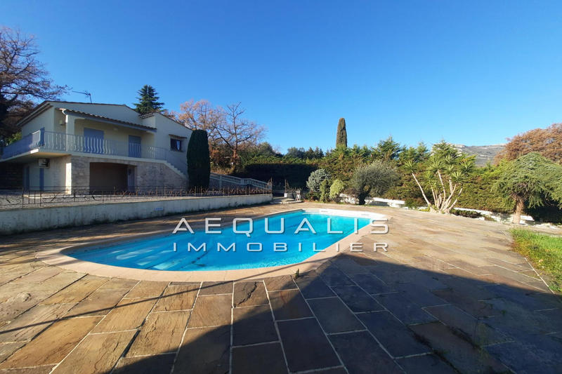 Villa - 169 m² - 4 pièces