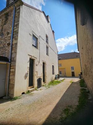 Immeuble - 132 m² - 10 pièces