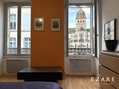 Appartement - 95 m² - 3 pièces