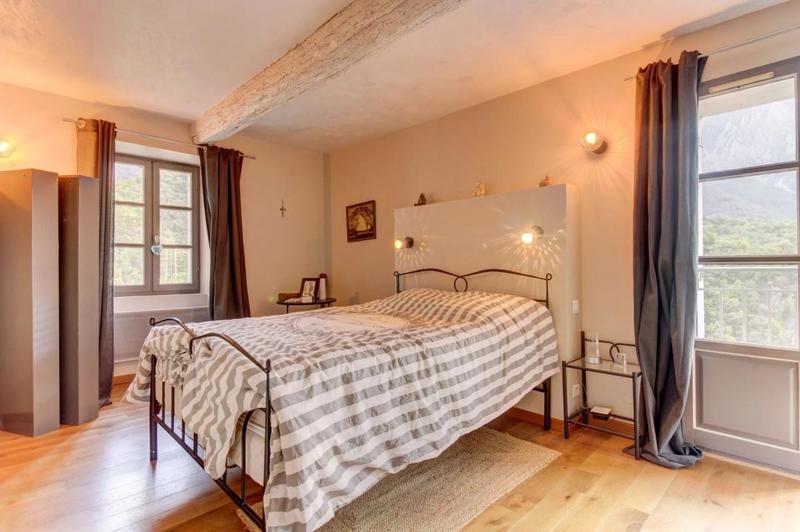 Maison de village - 104 m² - 4 pièces