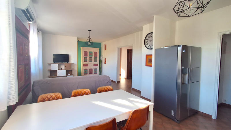 Appartement - 80 m² - 4 pièces