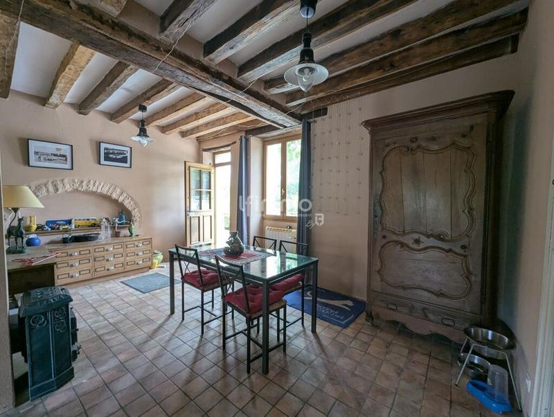 Maison en pierre - 160 m² - 7 pièces