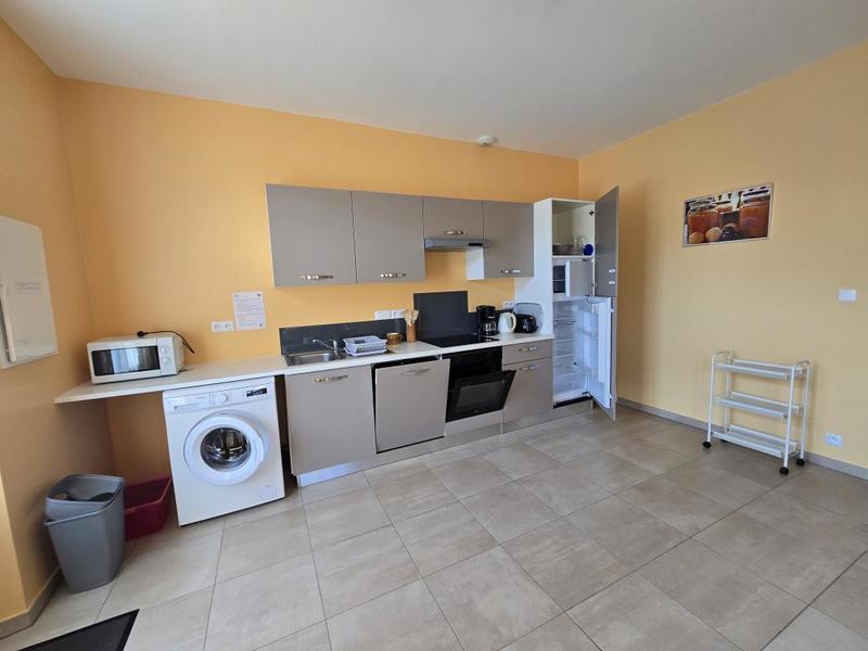 Maison - 246 m² - 9 pièces