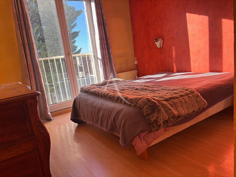 Maison - 95 m² - 4 pièces