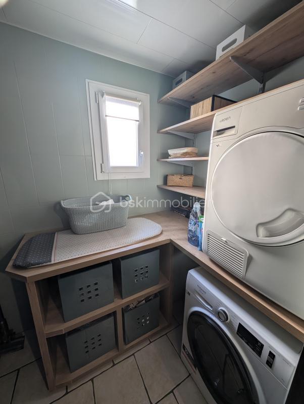 Pavillon - 150 m² - 6 pièces