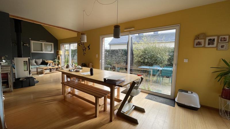 Maison contemporaine - 98 m² - 5 pièces