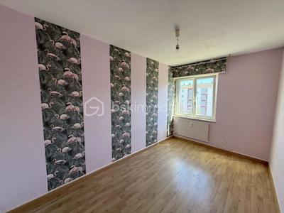 Appartement - 98 m² - 5 pièces