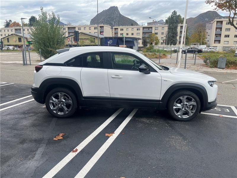 Mazda Mx-30 Electrique 2022 E-Skyactiv 145 Ch Exclusive-Line