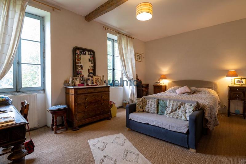 Maison - 451 m² - 10 pièces