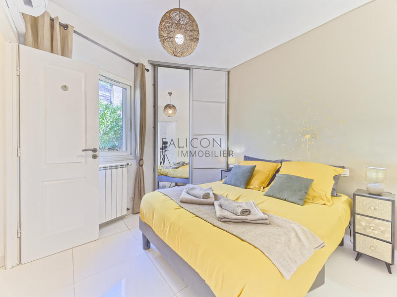 Villa - 165 m² - 6 pièces