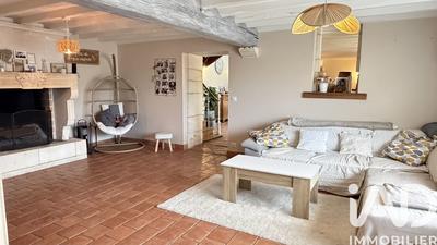 Maison - 223 m² - 9 pièces