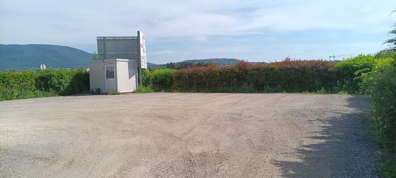 Local d'activités - 170 m²