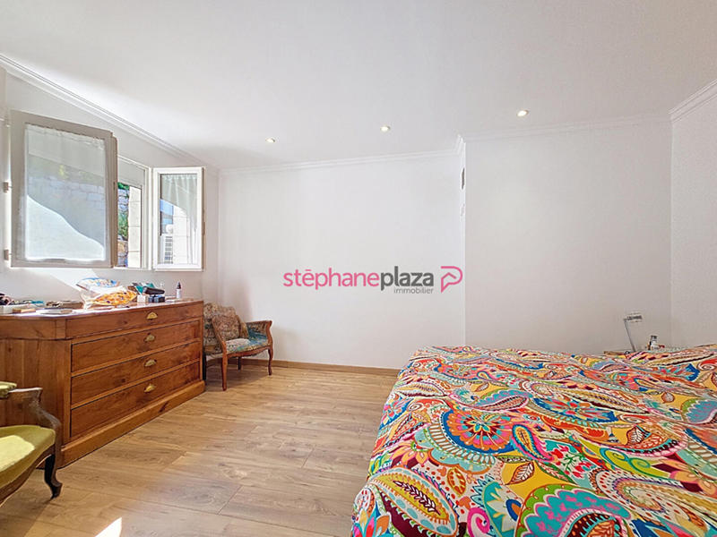 Villa - 152 m² - 7 pièces