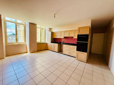 Appartement - 114 m² - 4 pièces