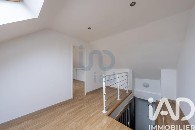 Maison - 102 m² - 4 pièces