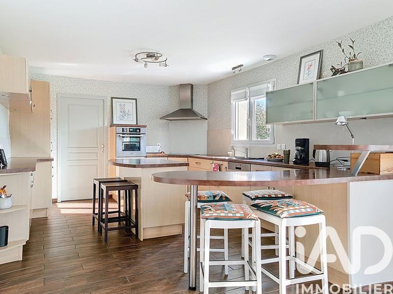 Maison - 152 m² - 6 pièces