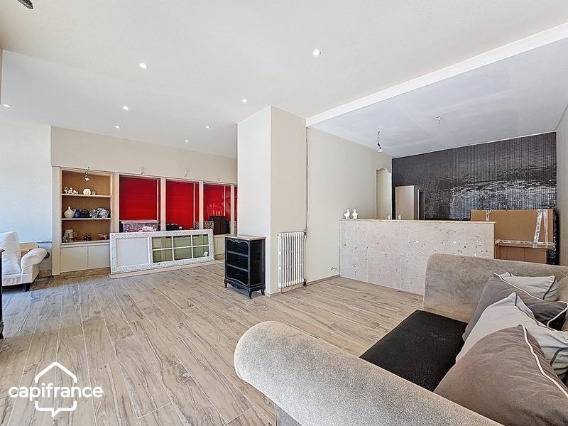 Local commercial - 130 m² - 3 pièces