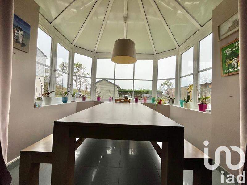 Maison - 207 m² - 7 pièces