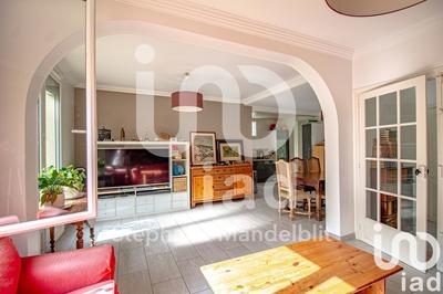 Maison - 140 m² - 8 pièces